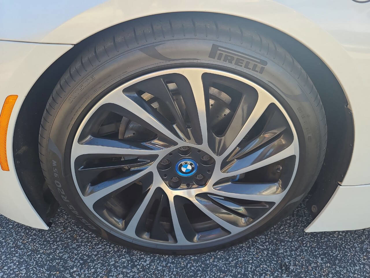 Used 2016 BMW i8 image 37
