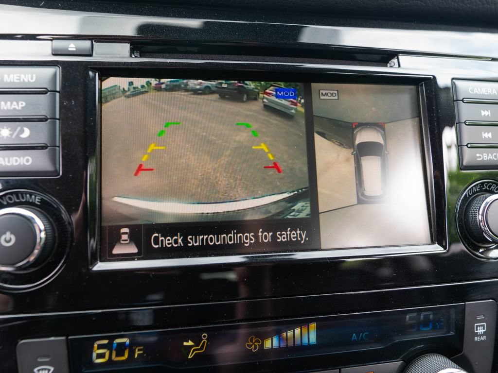 Used 2020 Nissan Rogue SL w/ Premium Package AWD/4WD image 36