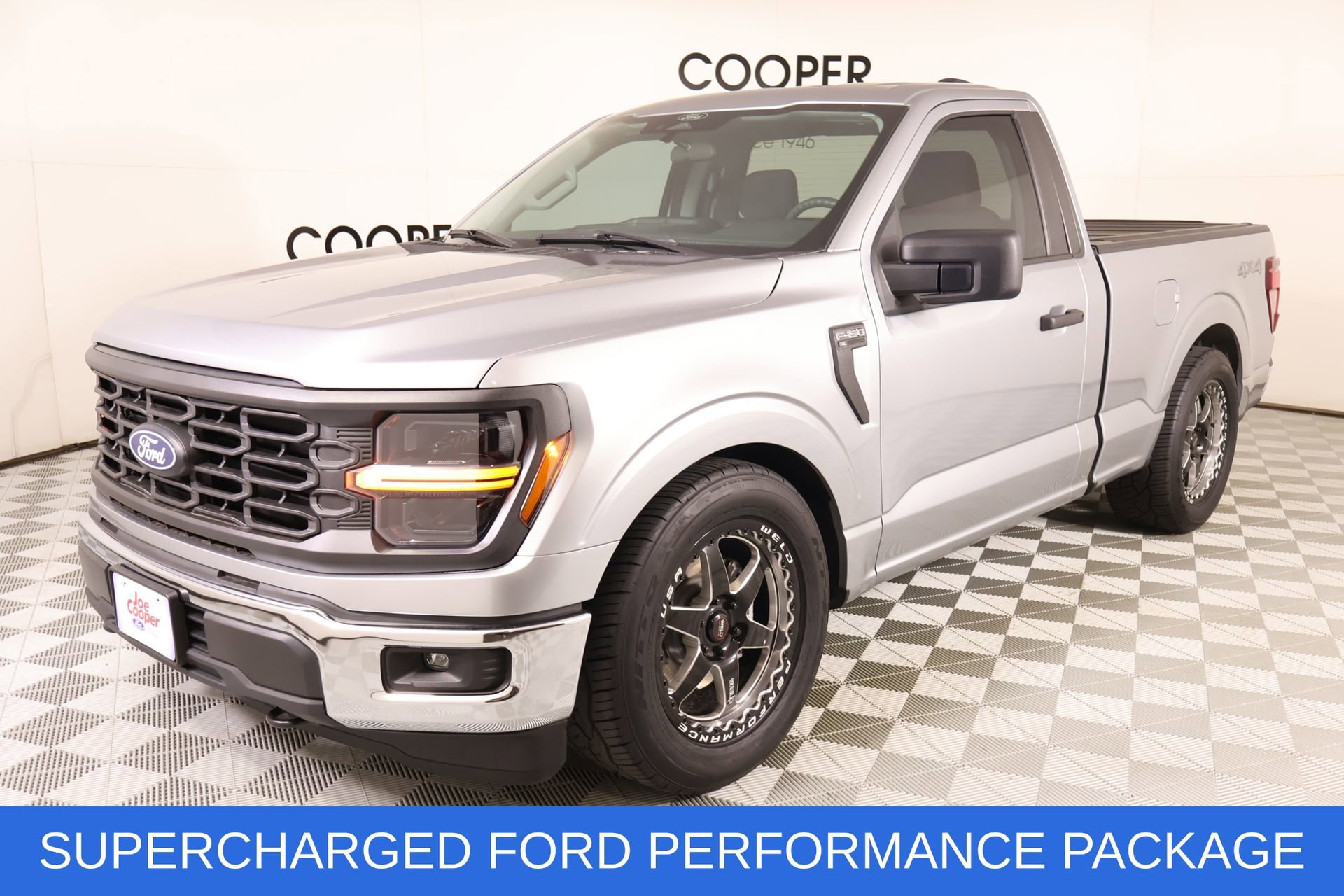 Used 2025 Ford F150 XL w/ Equipment Group 103A High AWD/4WD image 9