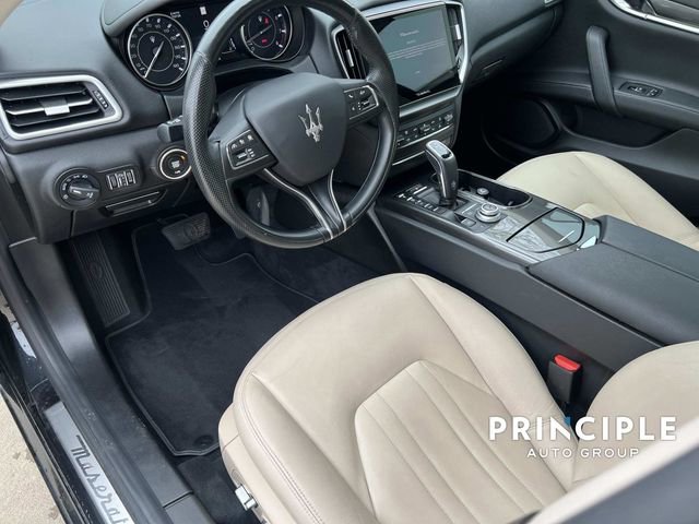 Used 2022 Maserati Ghibli GT image 16