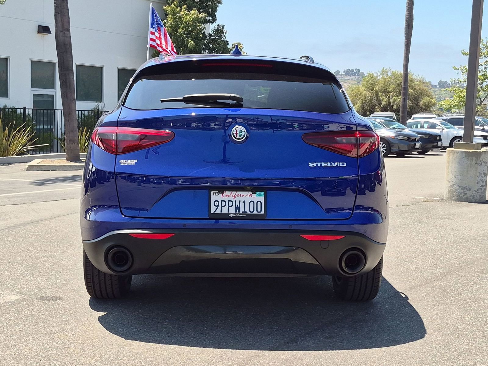 Used 2022 Alfa Romeo Stelvio Sprint RWD image 4
