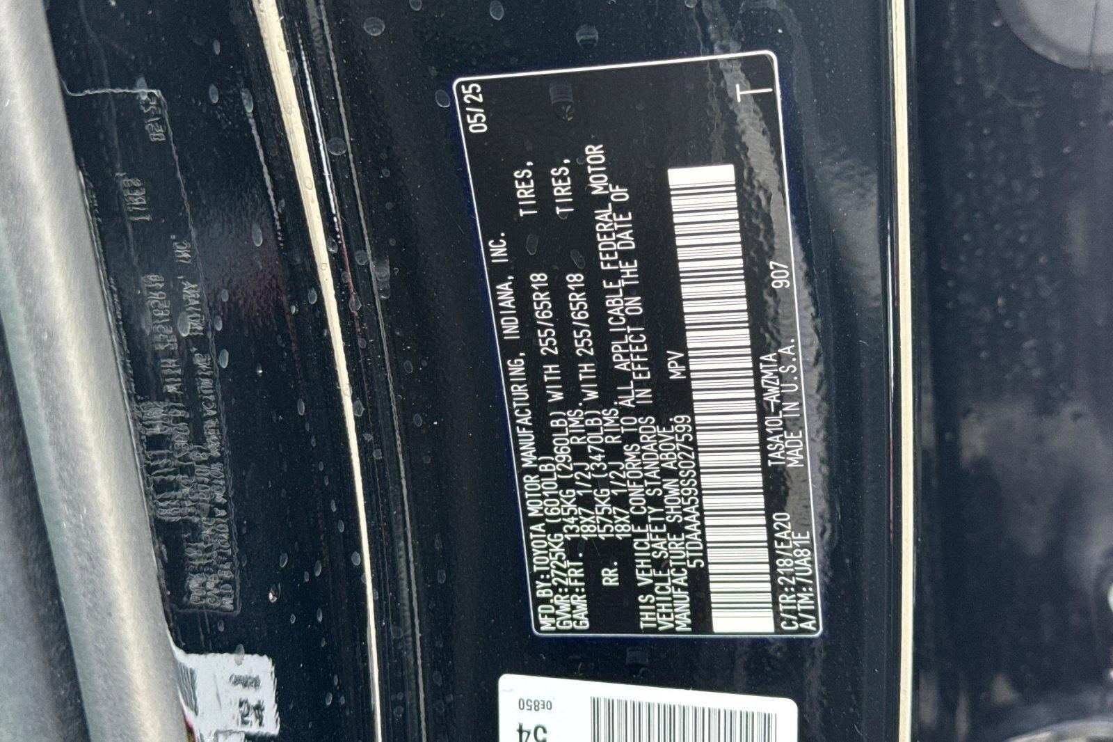Used 2025 Toyota Grand Highlander FWD image 22