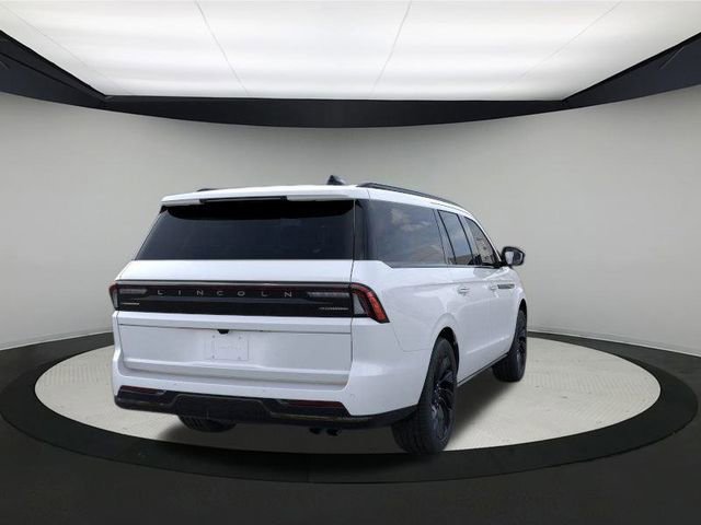 New 2025 Lincoln Navigator L Reserve image 31