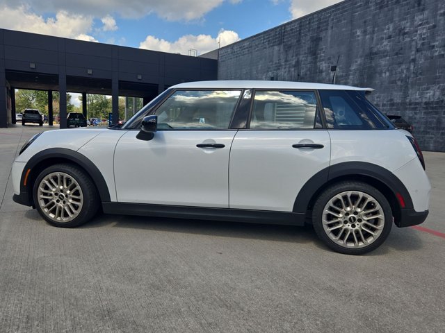 Used 2025 MINI Cooper S FWD image 9