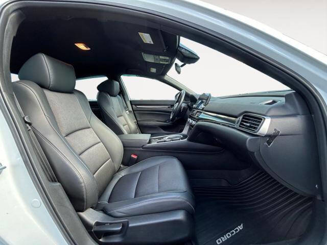 Used 2022 Honda Accord Sport image 10
