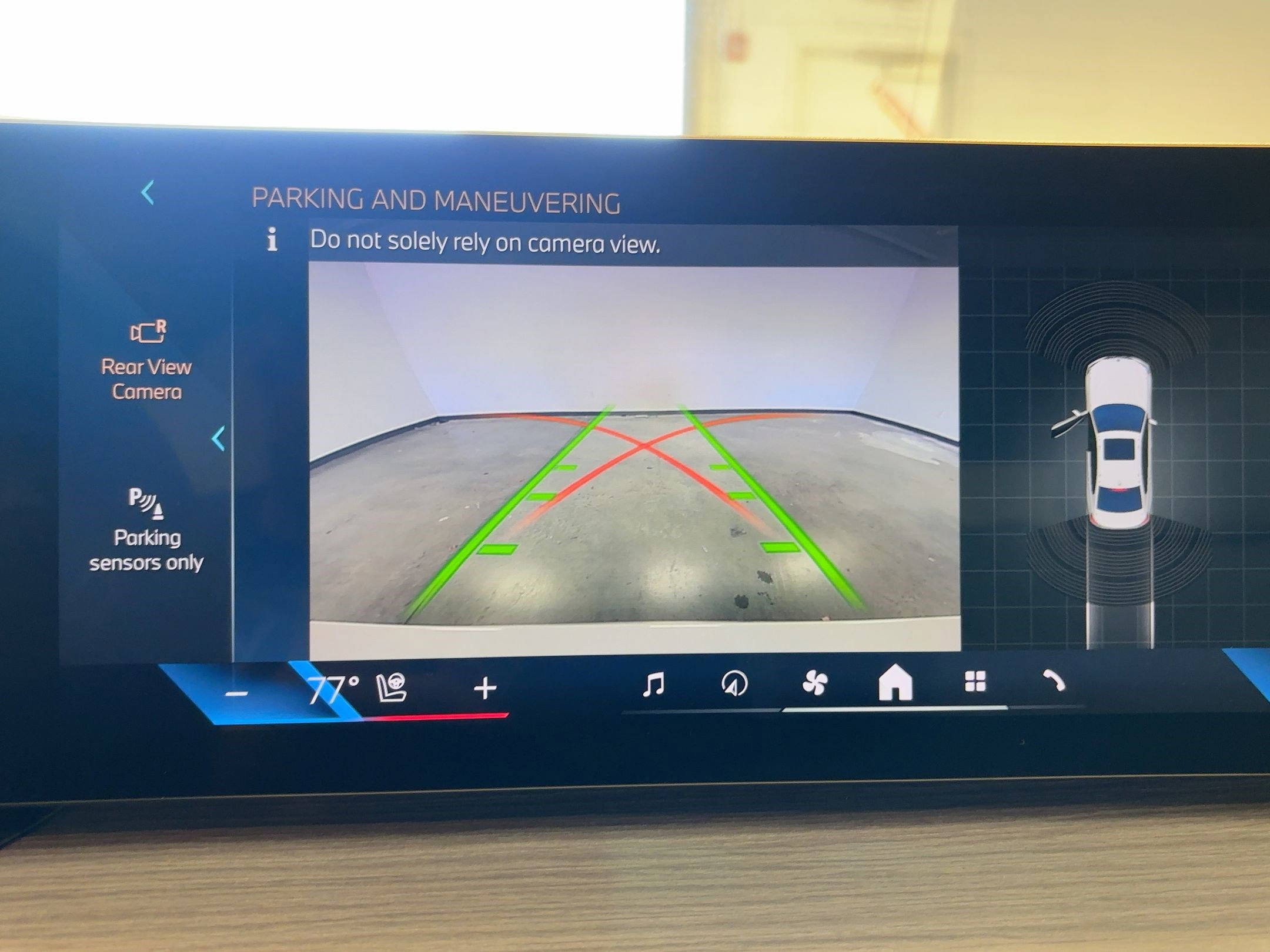 Used 2026 BMW 330i Sedan w/ Convenience Package image 25