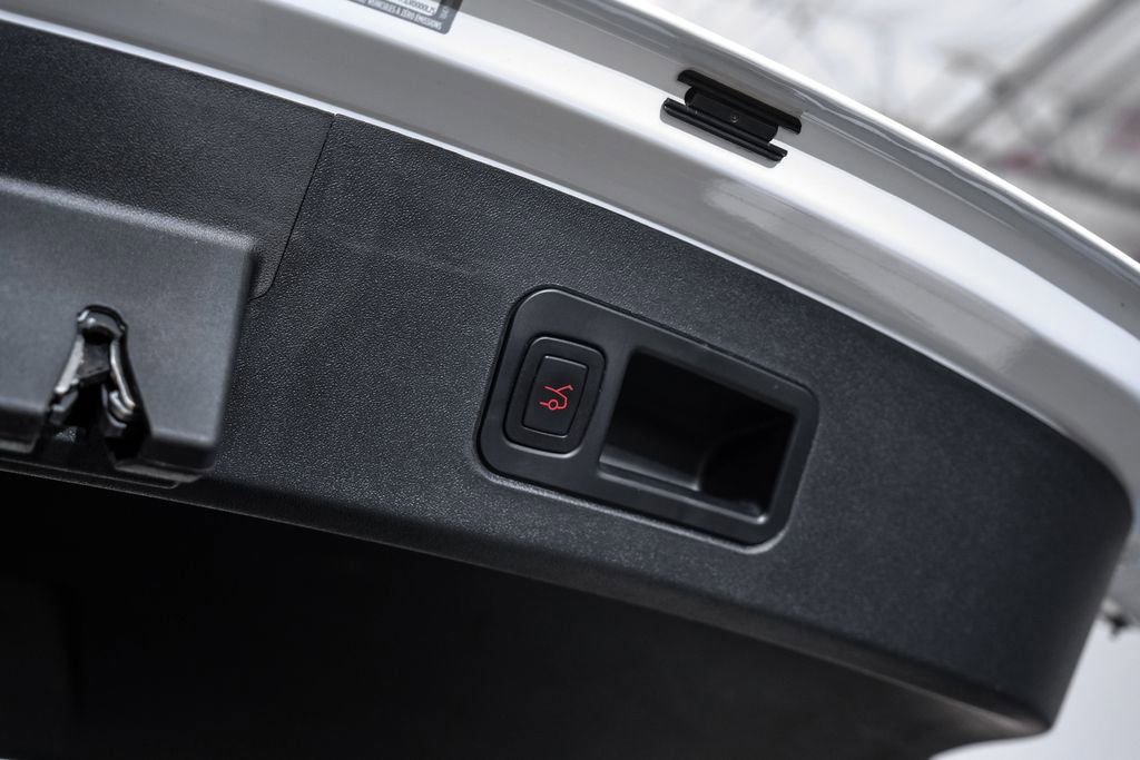 Used 2021 Tesla Model S Long Range image 56