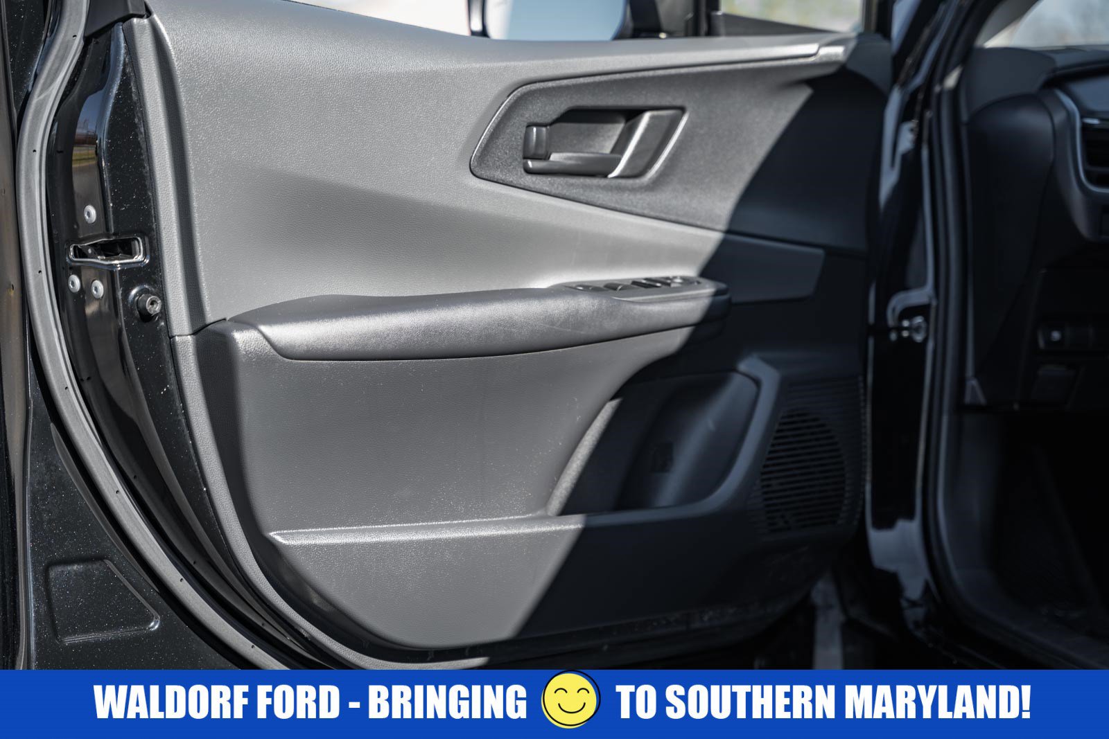 Used 2024 Toyota Prius image 36