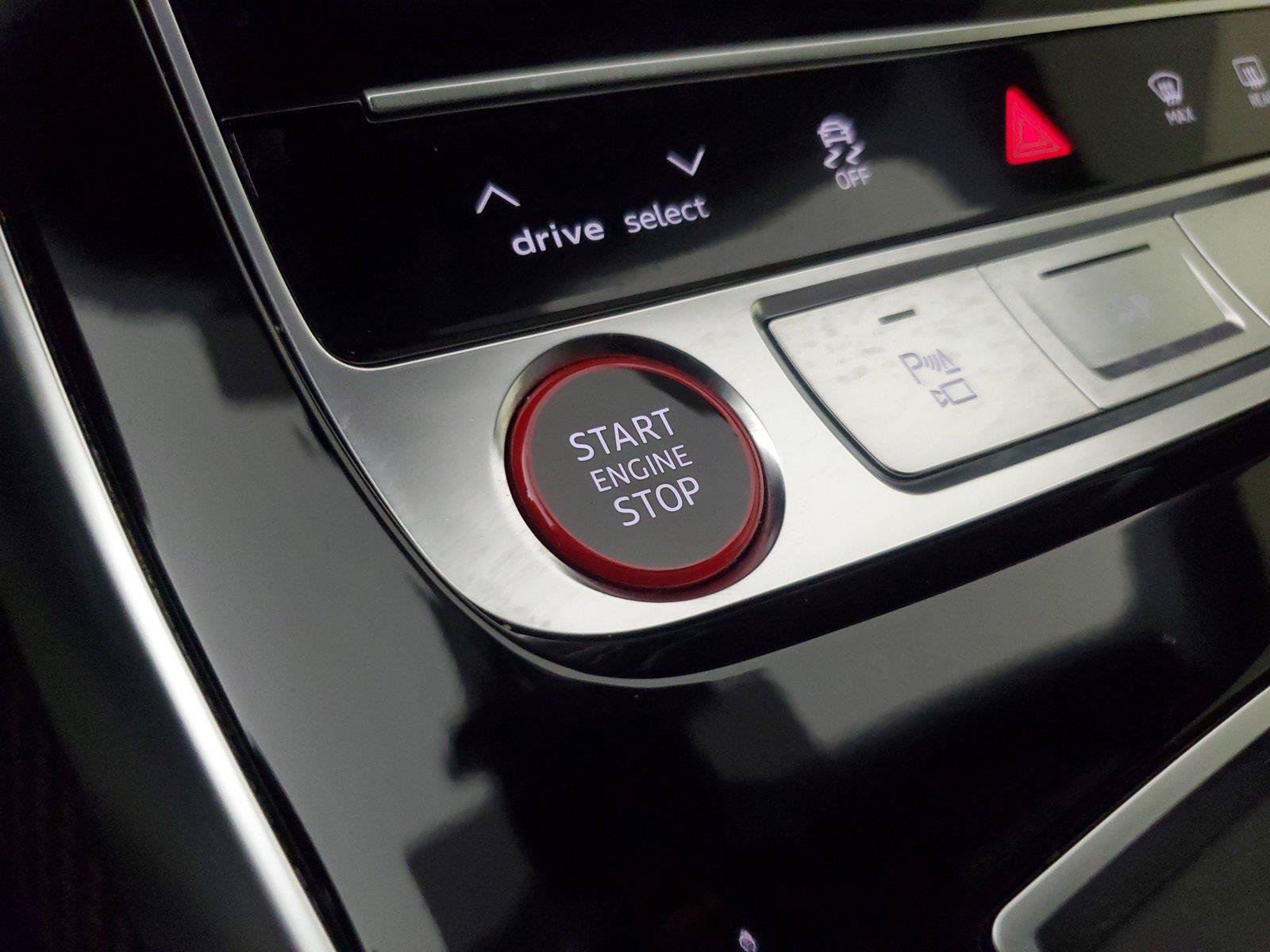 Used 2023 Audi RS Q8 w/ Black Optic Package AWD/4WD image 32