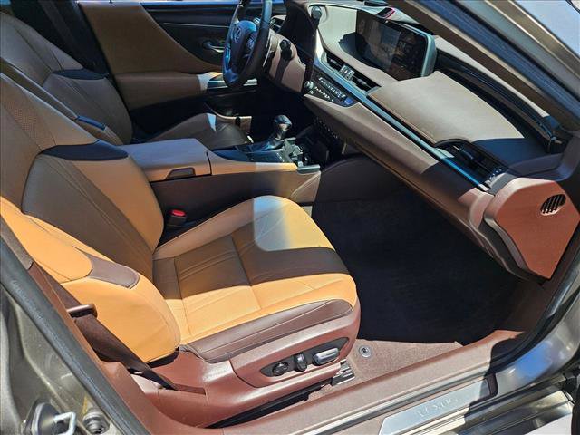 Used 2019 Lexus ES 350 w/ Accessory Package 2 FWD image 20