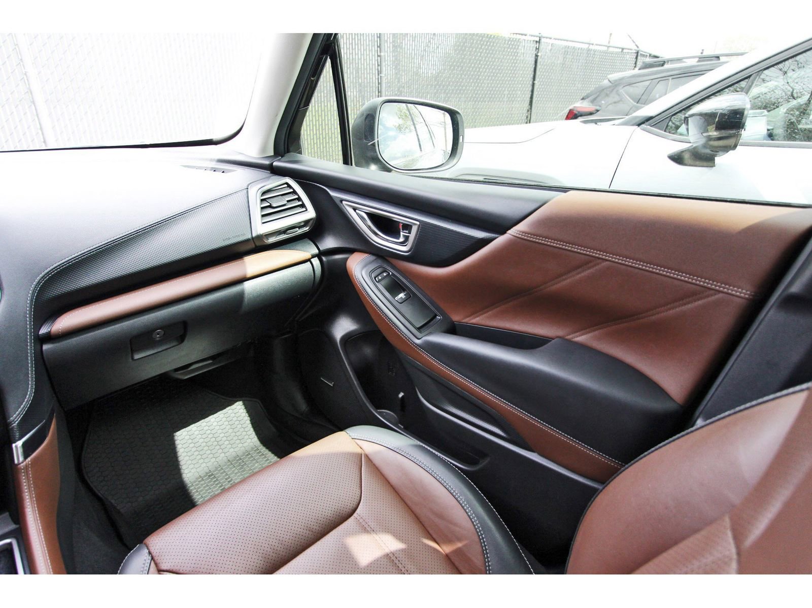 Used 2023 Subaru Forester Touring w/ Popular Package #3 image 10