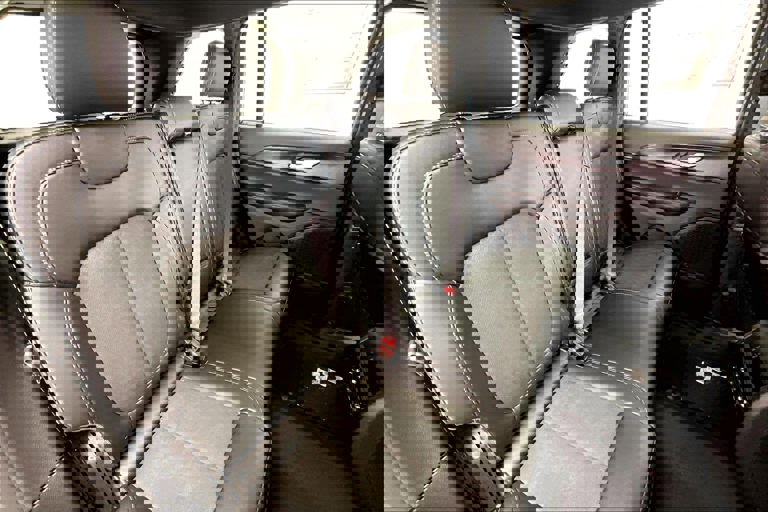 New 2025 Jeep Grand Cherokee 4WD image 10