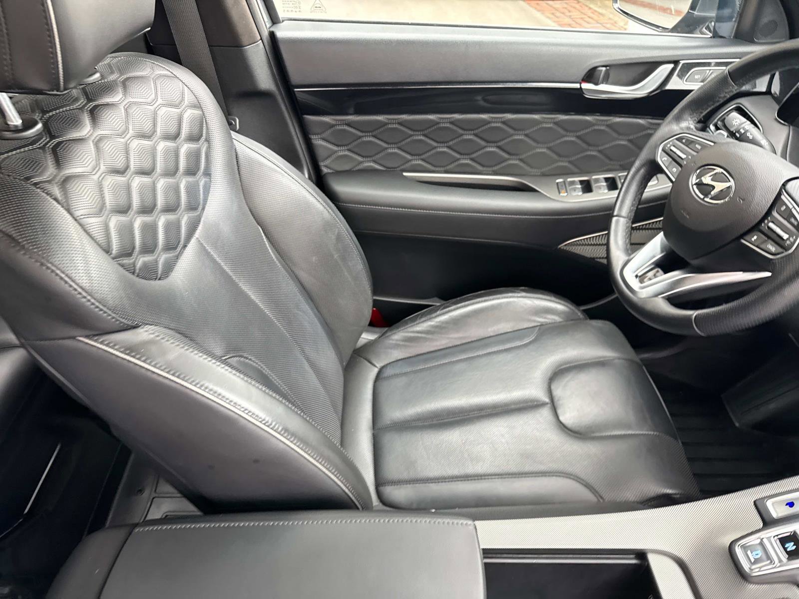 Used 2022 Hyundai Palisade Calligraphy image 10
