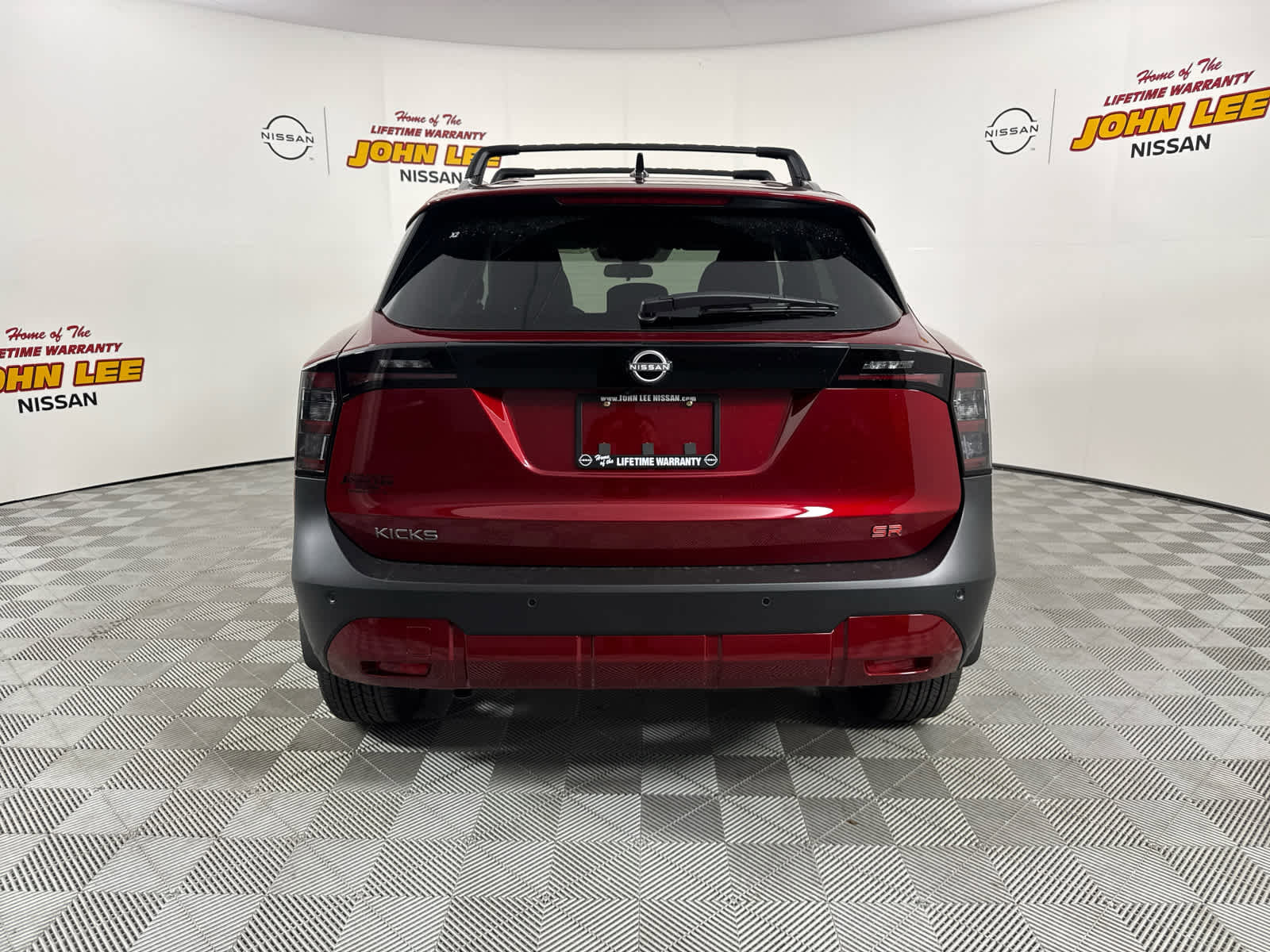 New 2026 Nissan Kicks SR image 4