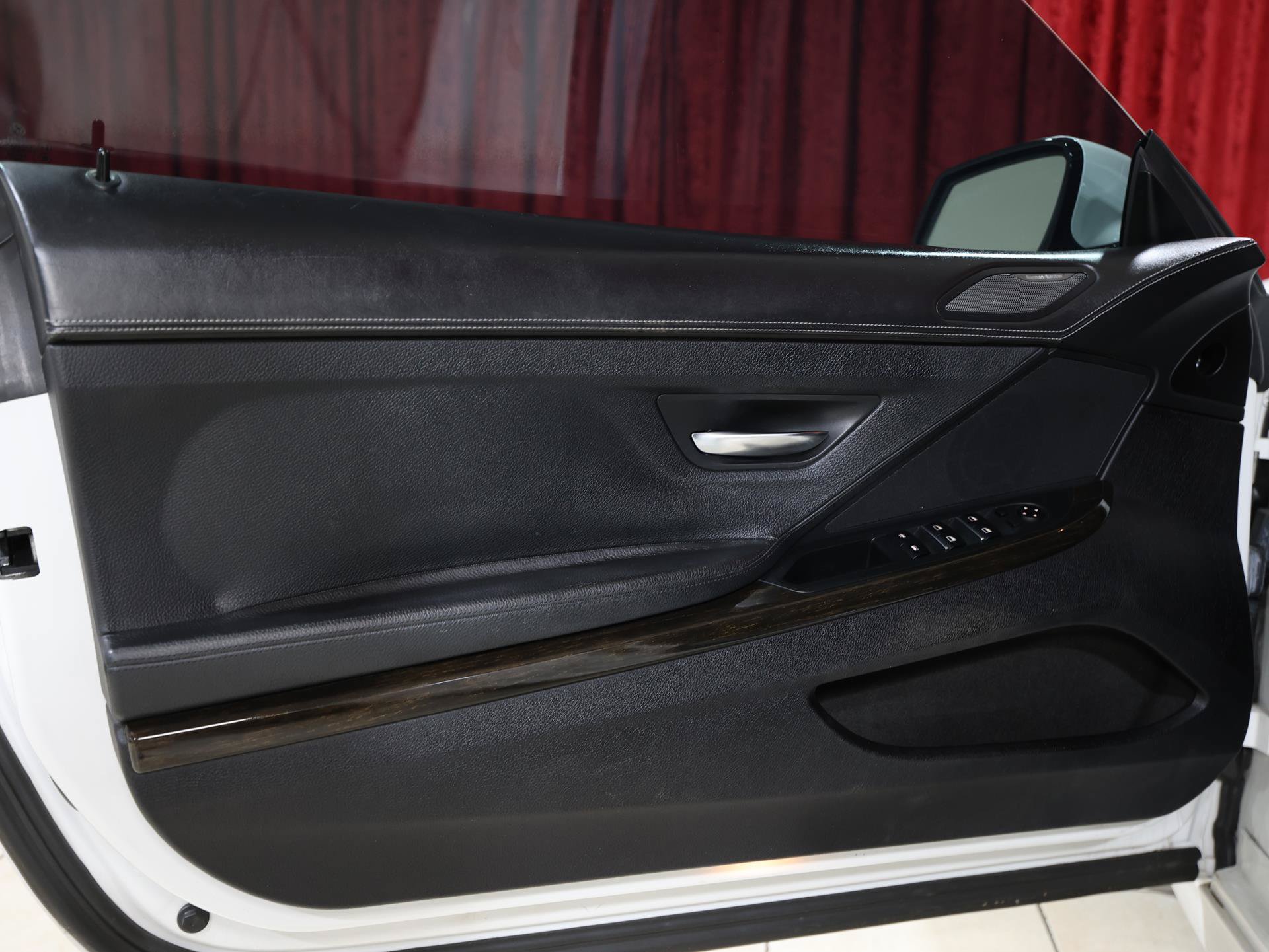 Used 2015 BMW 640i Convertible RWD image 13