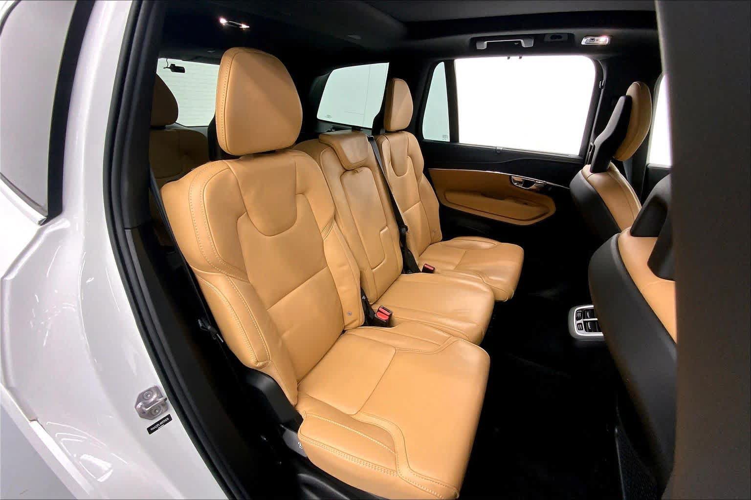 Used 2022 Volvo XC90 T6 Inscription AWD/4WD image 13