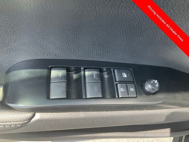 Used 2026 Toyota Camry XSE FWD image 5