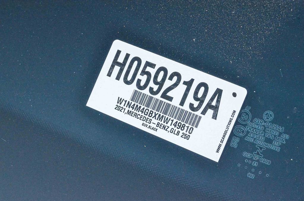 Used 2021 Mercedes-Benz GLB 250 GLB 250 image 29