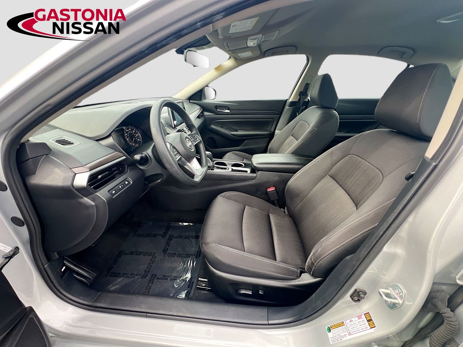 Used 2024 Nissan Altima 2.5 SV image 26