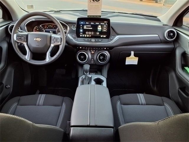 New 2026 GMC Terrain Elevation w/ Black Edition image 13