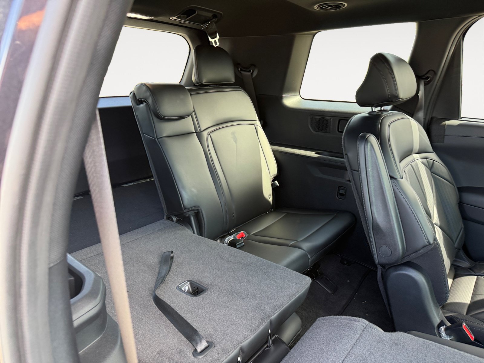 New 2027 Kia Telluride SX w/ Towing Package FWD image 18