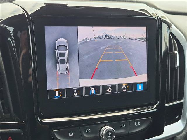 Used 2022 Chevrolet Traverse RS FWD image 14