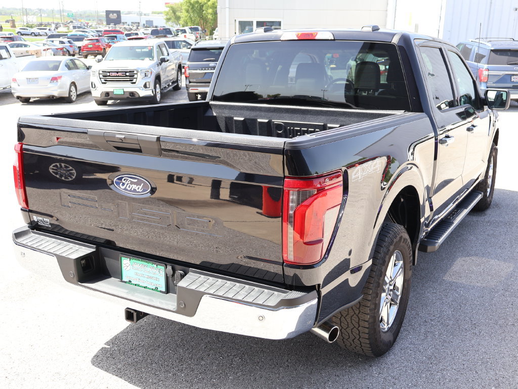Used 2025 Ford F150 XLT AWD/4WD image 5