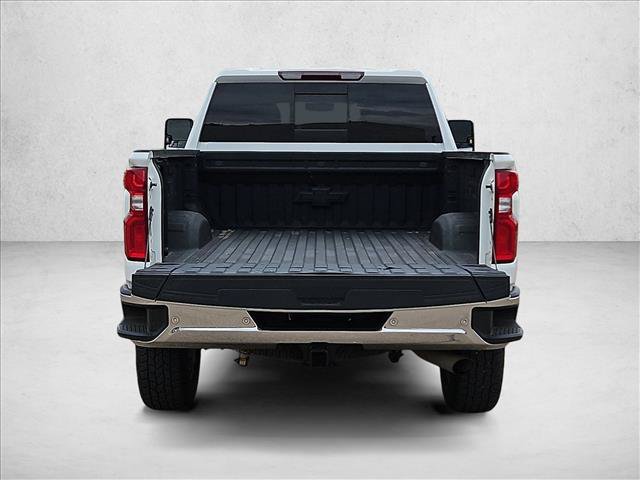 Used 2022 Chevrolet Silverado 2500 LTZ w/ LTZ Texas Edition AWD/4WD image 6