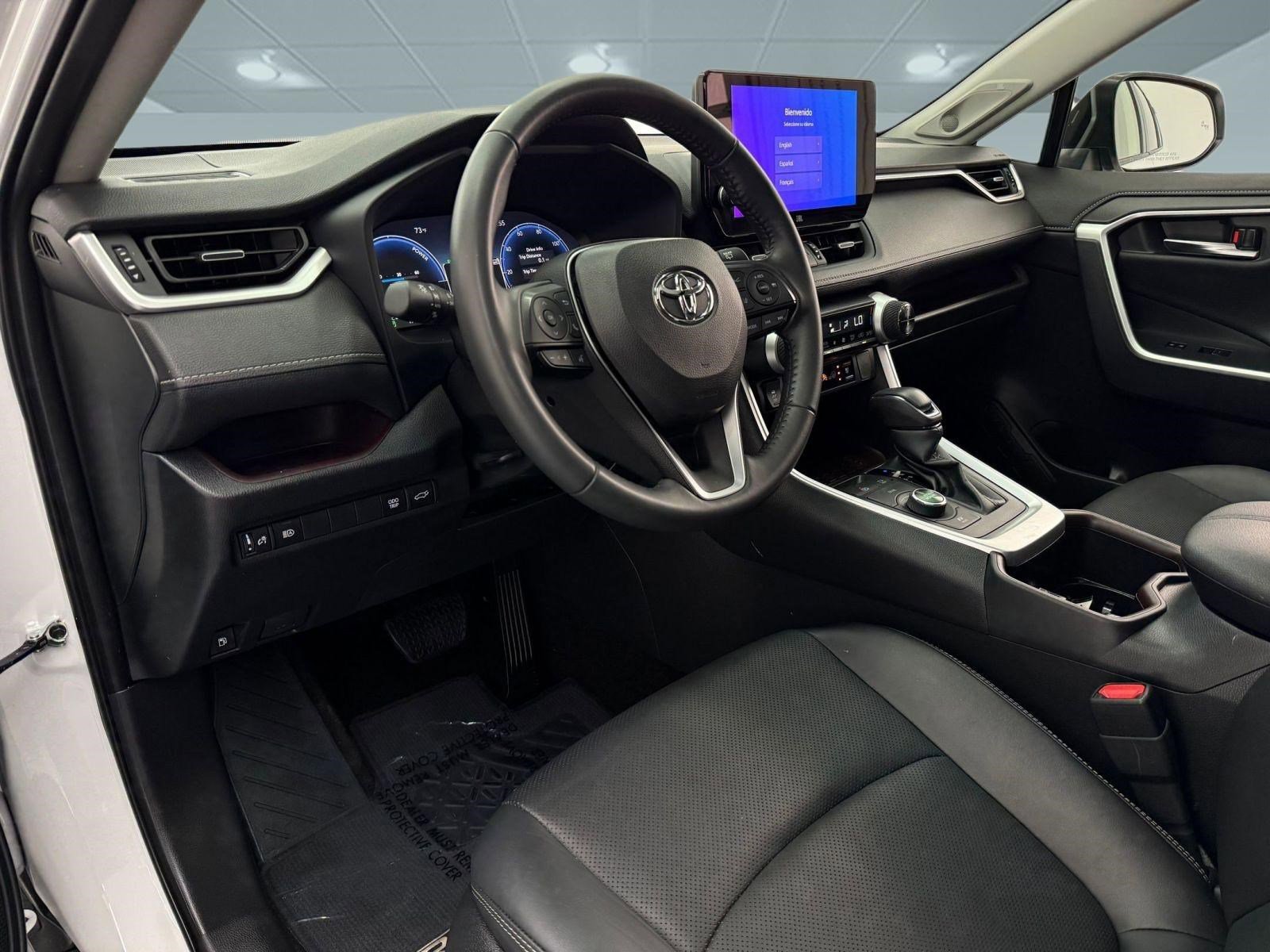 Used 2024 Toyota RAV4 Limited AWD/4WD image 4