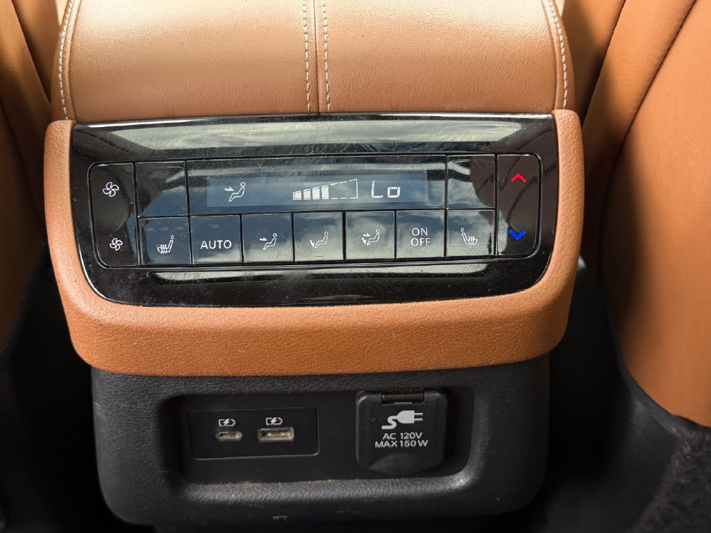 Used 2023 INFINITI QX60 Sensory w/ Vision Package AWD/4WD image 34