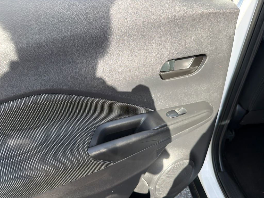 Used 2019 Nissan Kicks S w/ Exterior Electronics Package FWD image 18