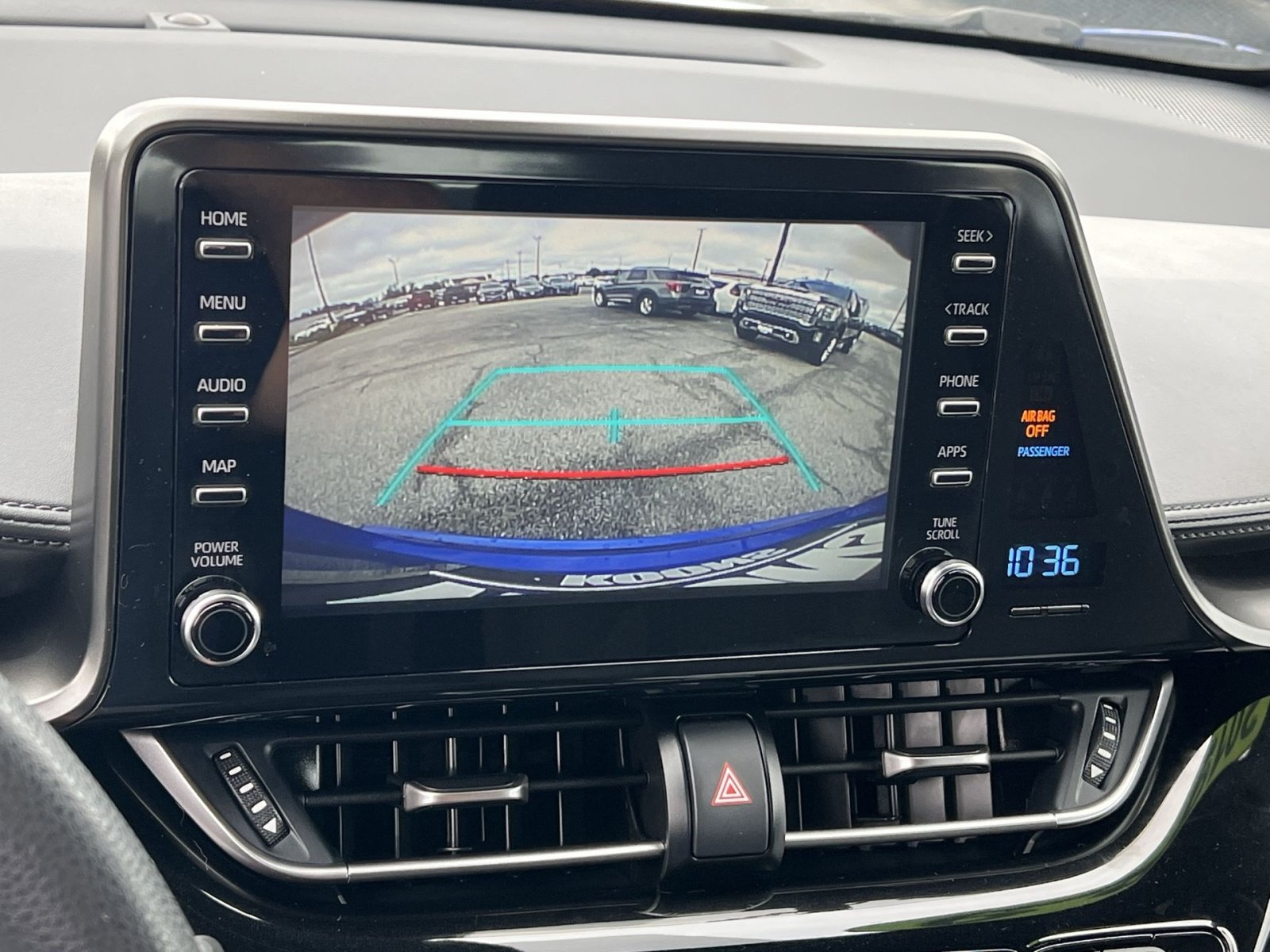 Used 2019 Toyota C-HR LE FWD image 19