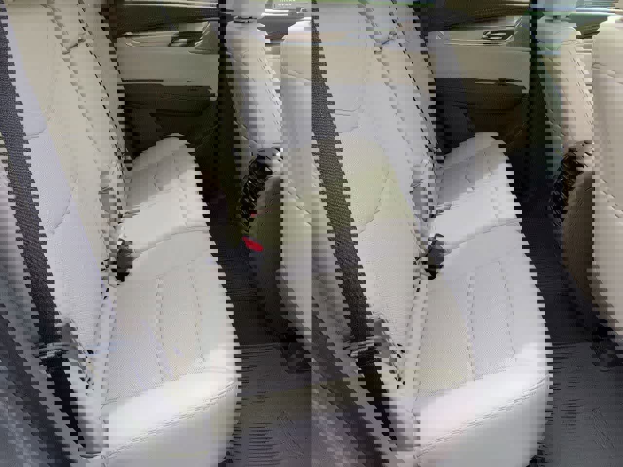 Used 2025 Cadillac XT5 Premium Luxury image 21