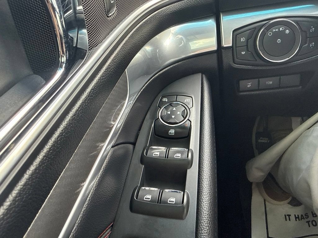 Used 2019 Ford Explorer Sport AWD/4WD image 19