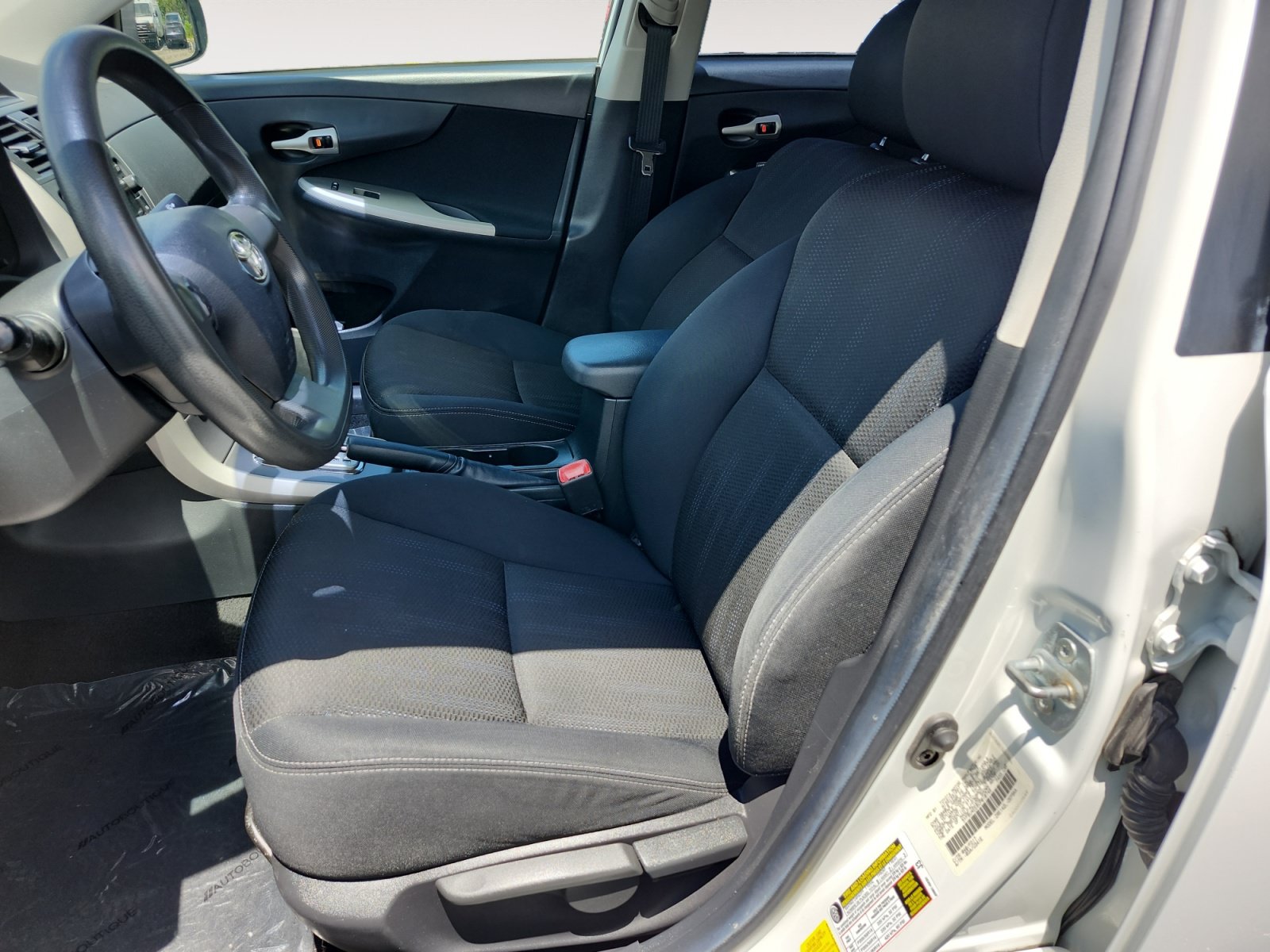 Used 2012 Toyota Corolla S FWD image 10