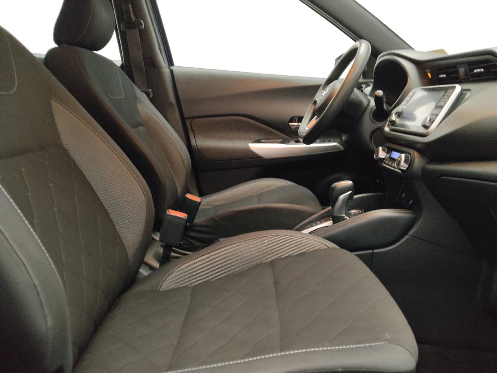 Used 2020 Nissan Kicks SV FWD image 21