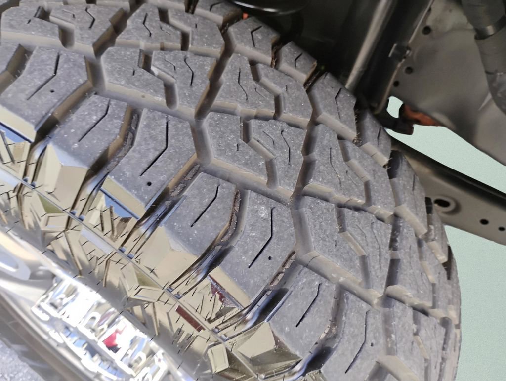 Used 2024 Ford F250 Lariat image 31