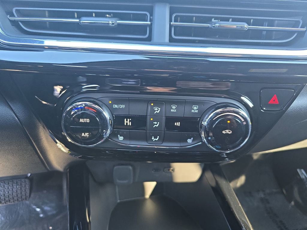 New 2026 Chevrolet Trax RS w/ Driver Confidence Package image 25