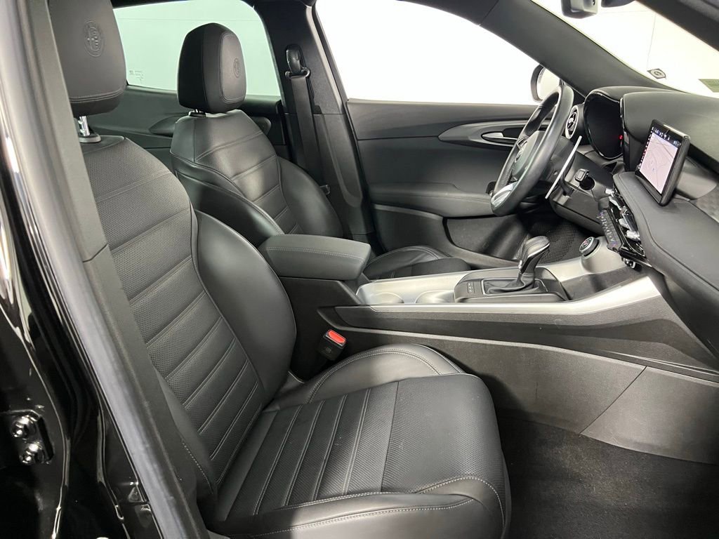 Used 2024 Alfa Romeo Tonale Veloce image 34