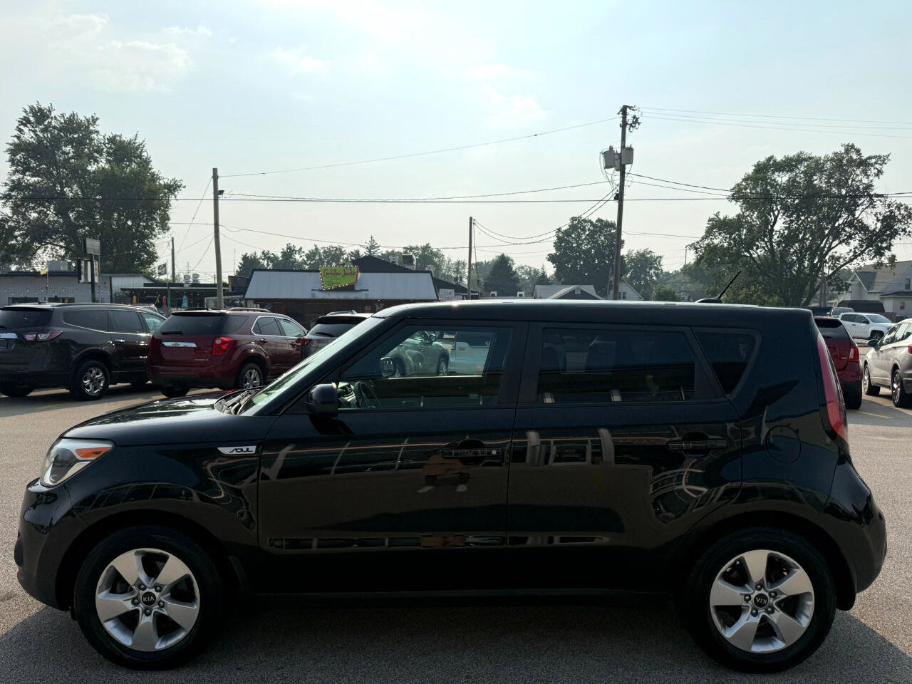 Used 2017 Kia Soul image 2