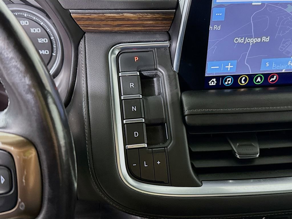 Used 2021 Chevrolet Tahoe High Country w/ Premium Package AWD/4WD image 10