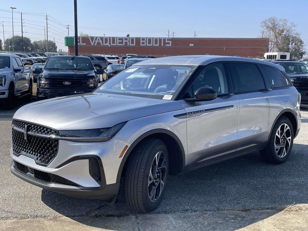 New 2026 Lincoln Nautilus Premier w/ Equipment Group 102A image 7