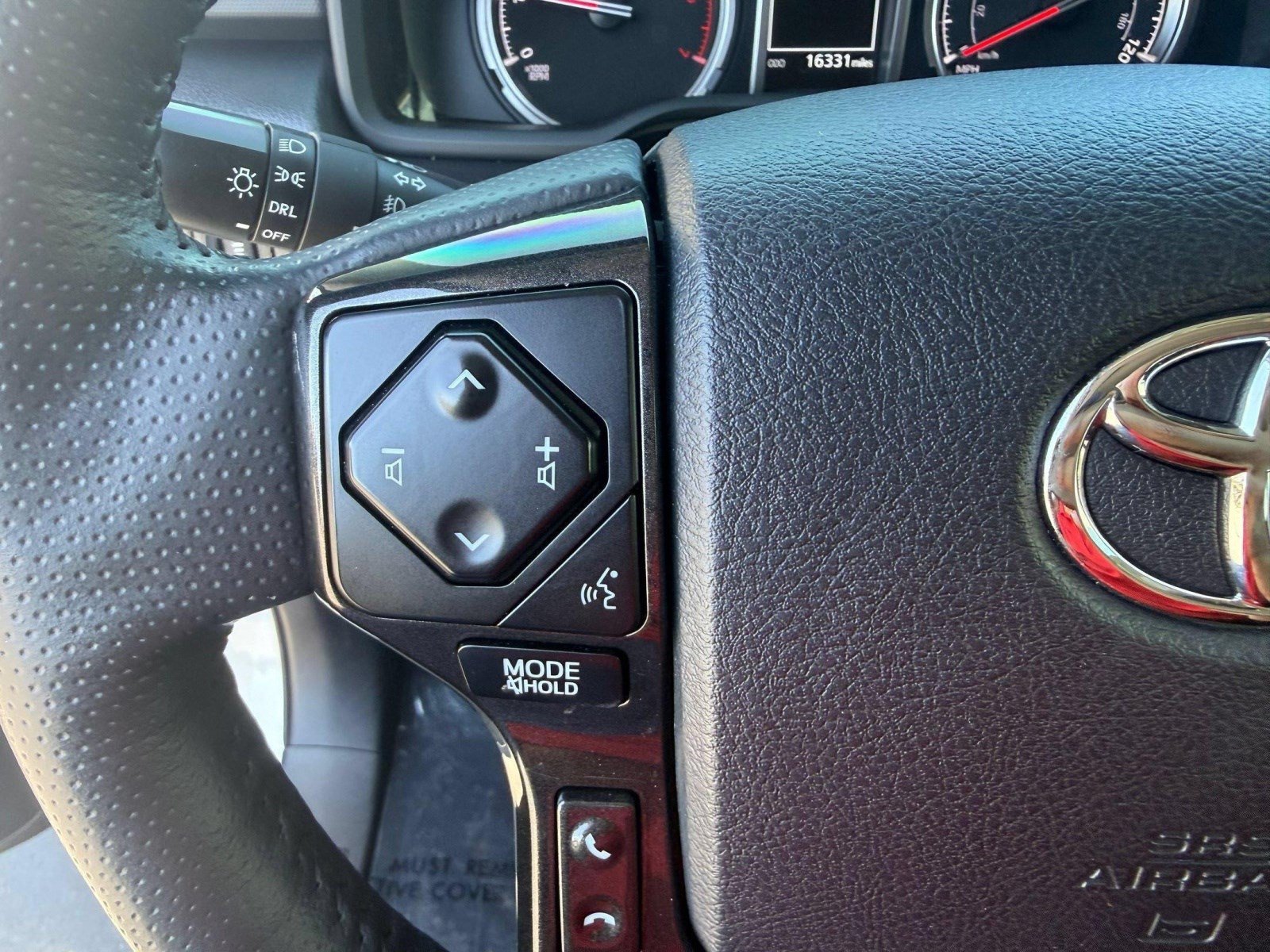 Certified 2023 Toyota 4Runner TRD Off-Road Premium w/ Moonroof Package AWD/4WD image 15