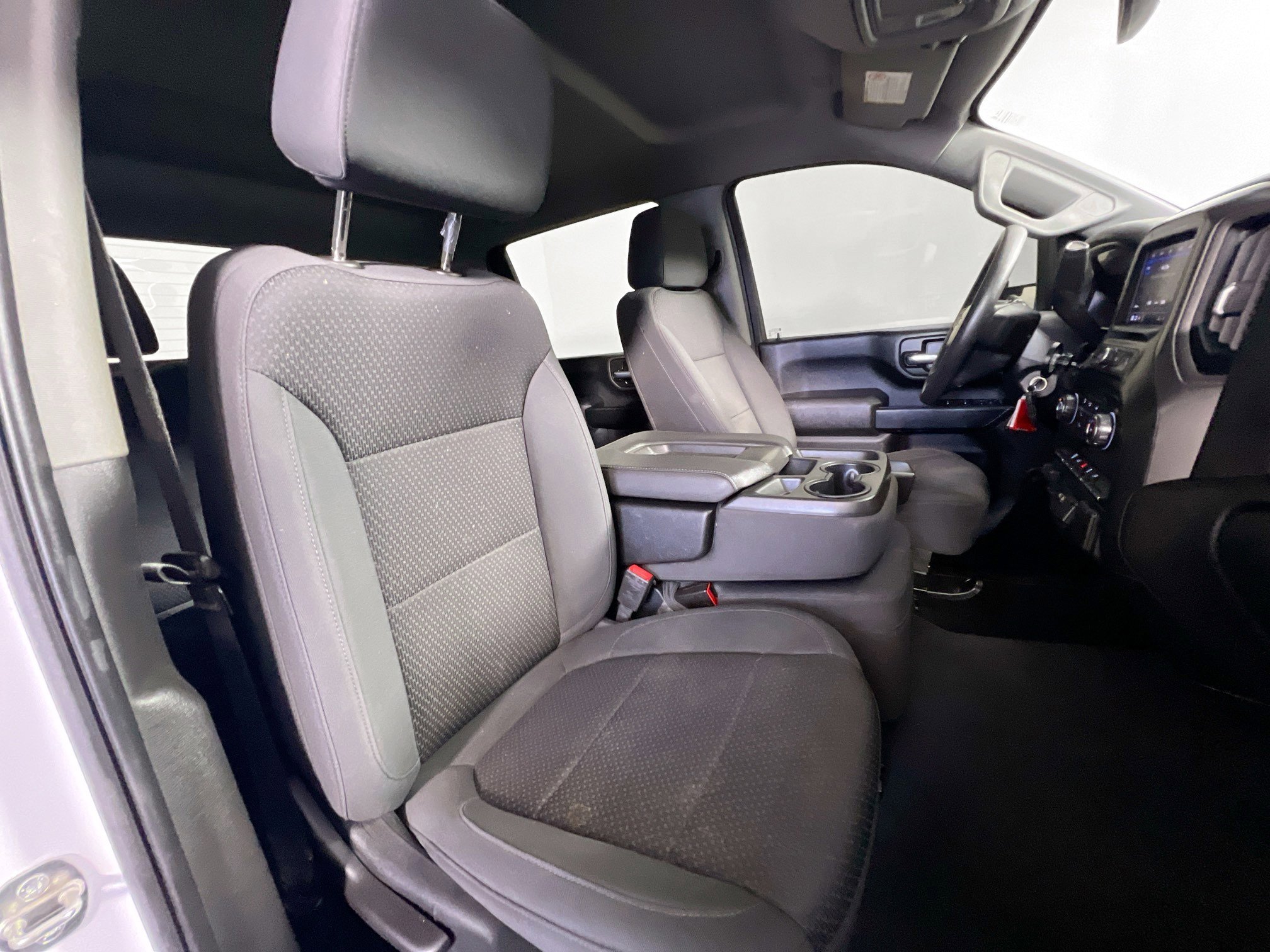 Used 2021 Chevrolet Silverado 2500 Custom w/ Custom Value Package image 30