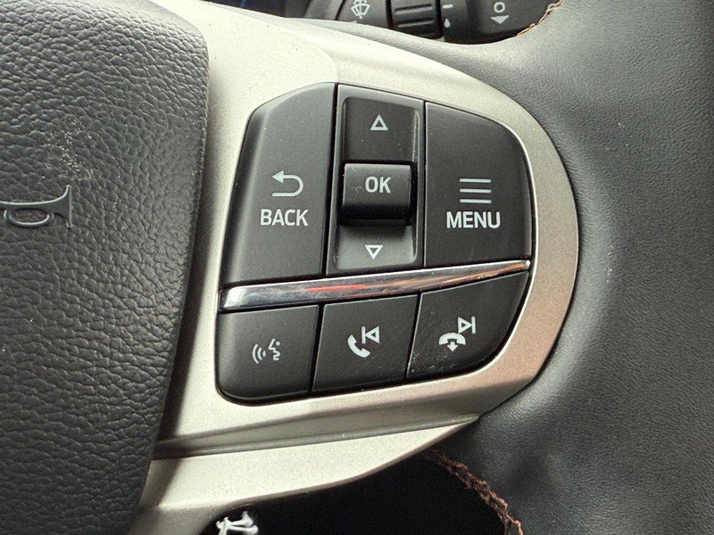 New 2026 Ford Explorer Active w/ Active Comfort Package image 13