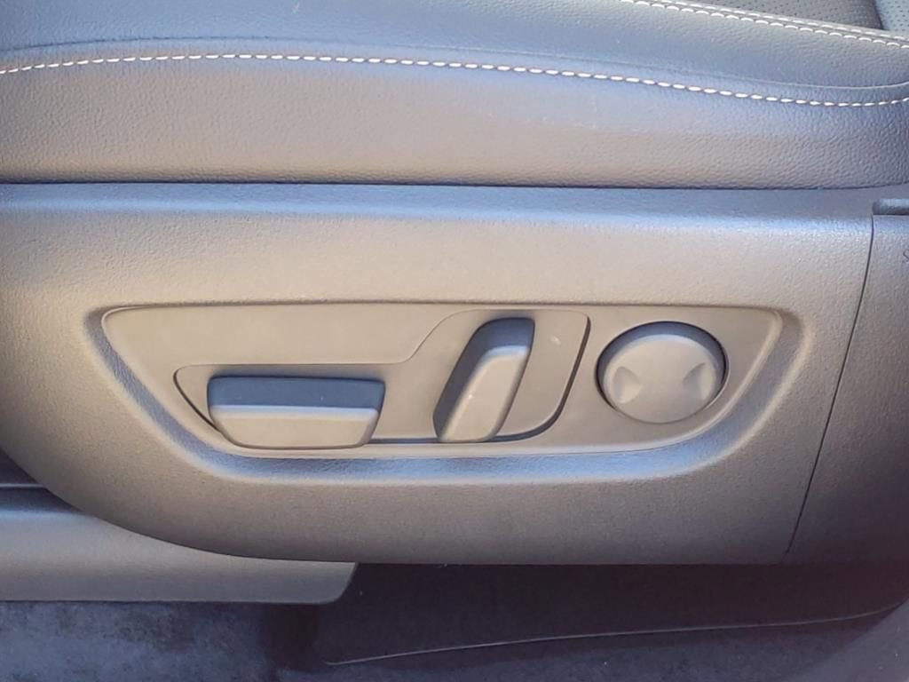 Certified 2025 MAZDA CX-90 Plug-In Hybrid w/ Preferred image 11