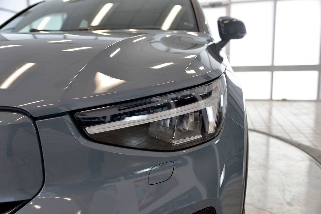 Used 2023 Volvo C40 P8 Recharge Plus image 11