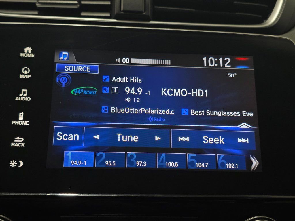 Used 2020 Honda CR-V Touring image 3