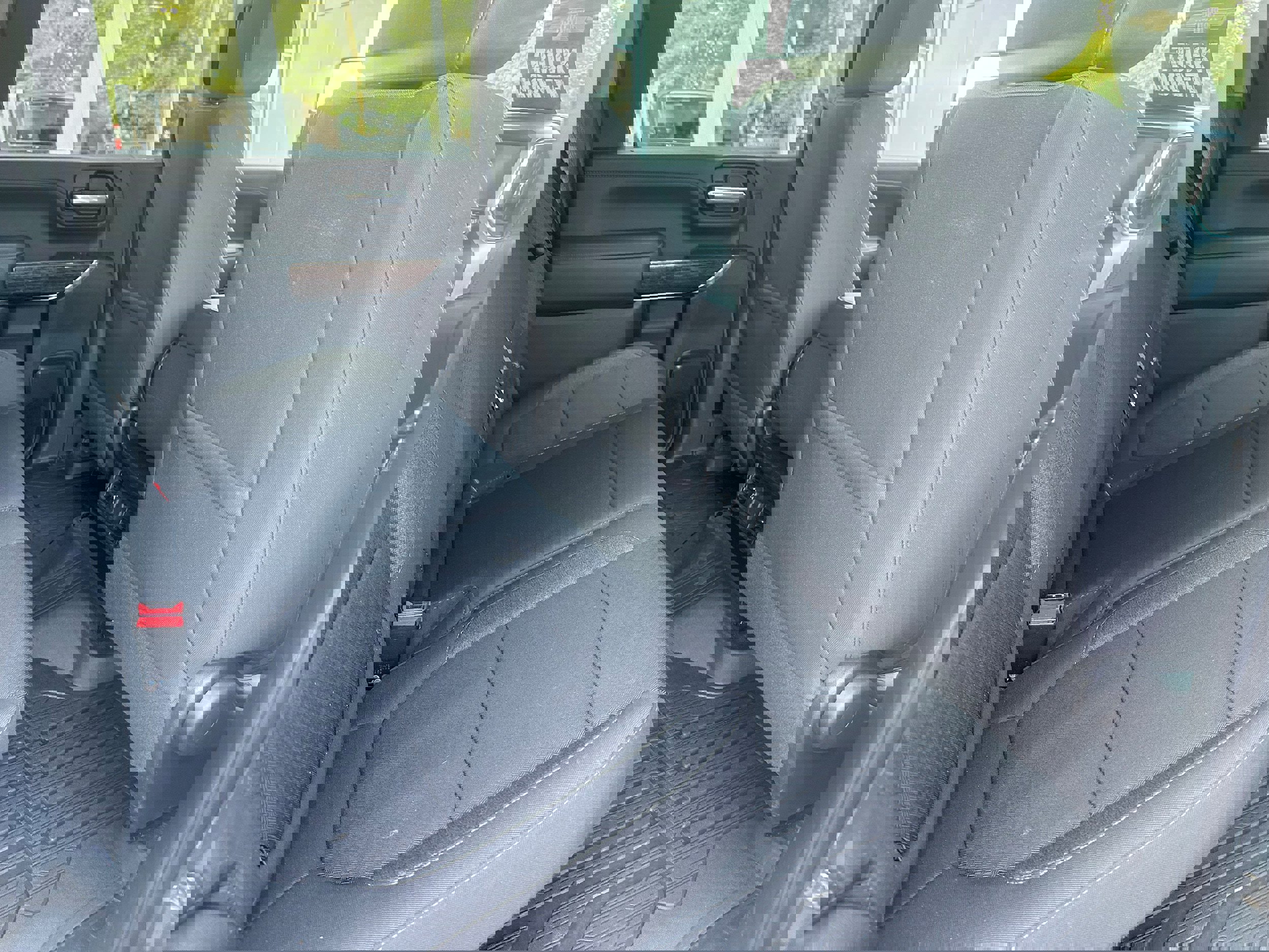 Used 2020 GMC Sierra 3500 SLE w/ SLE Convenience Package image 7