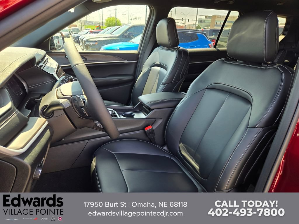 New 2026 Jeep Grand Cherokee L Limited AWD/4WD image 14